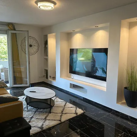 Charme Et Confort A Borderouge Apartamento *