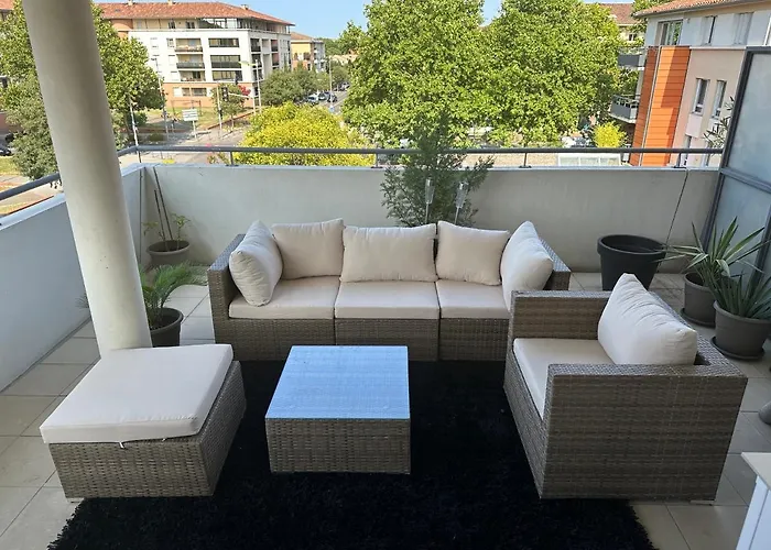 Apartment Charme Et Confort A Borderouge